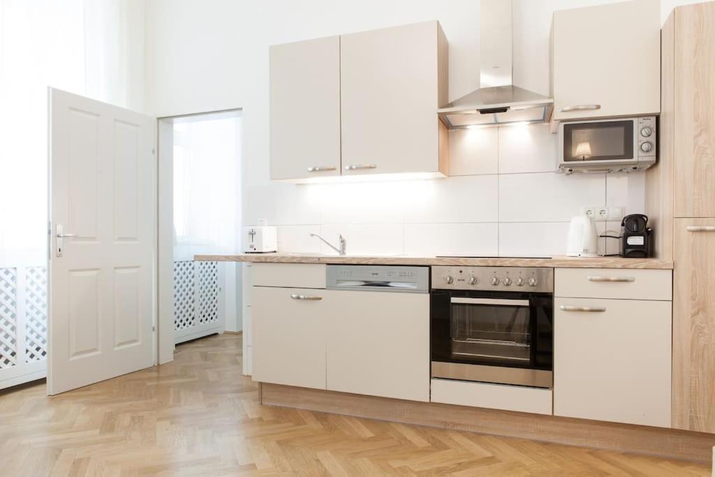 Vienna-Flats Self Check-In Apartment Екстериор снимка